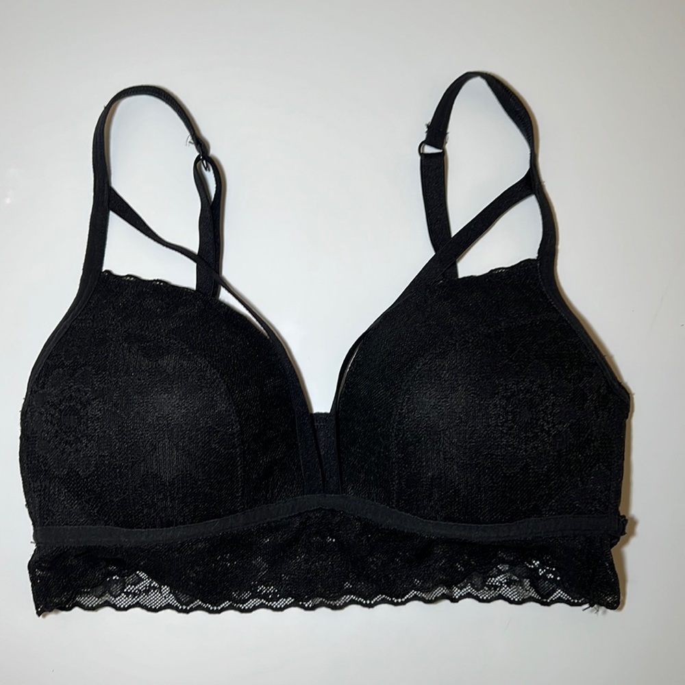 PINK Lacey Black Bra Size Small (D-DD)